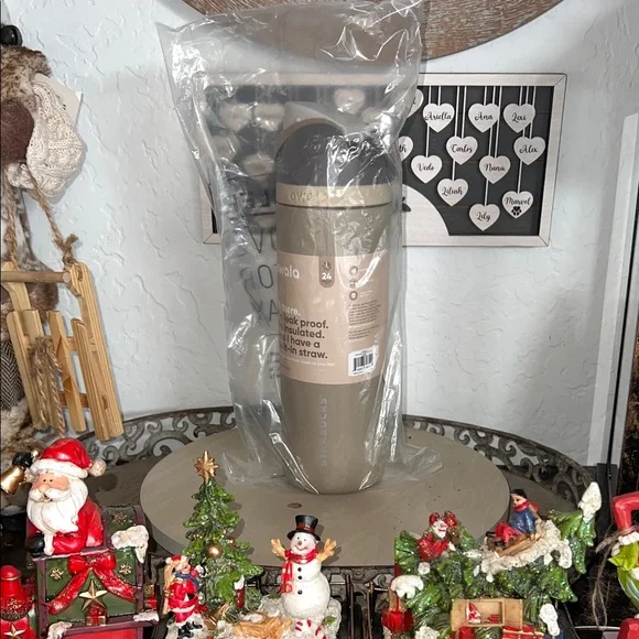 ❣️Starbucks x Owala FreeSip Water Bottle - Picture 8 of 8